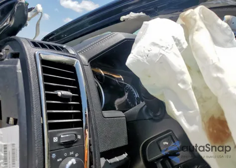 2018 Ram 1500 Sport из США, поврежденный, VIN 1C6RR7MT9JS109449